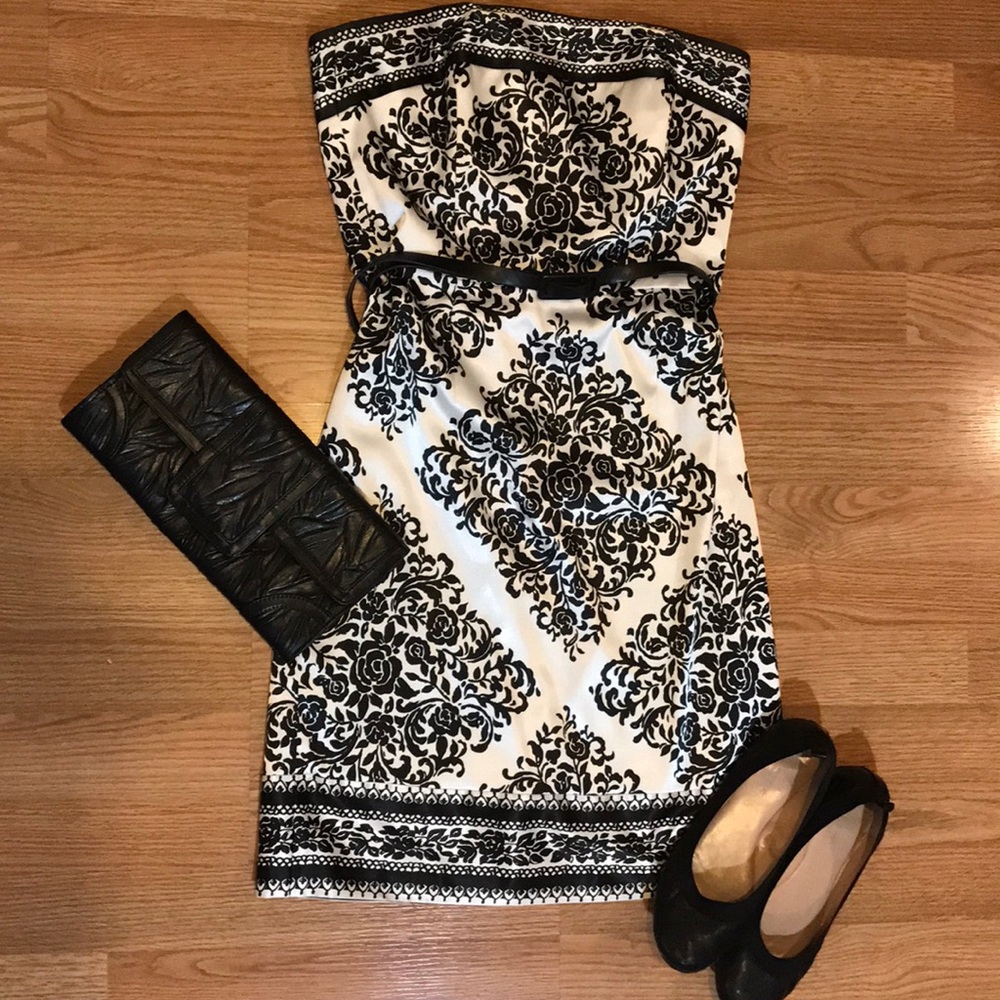 WHBM black and white dress